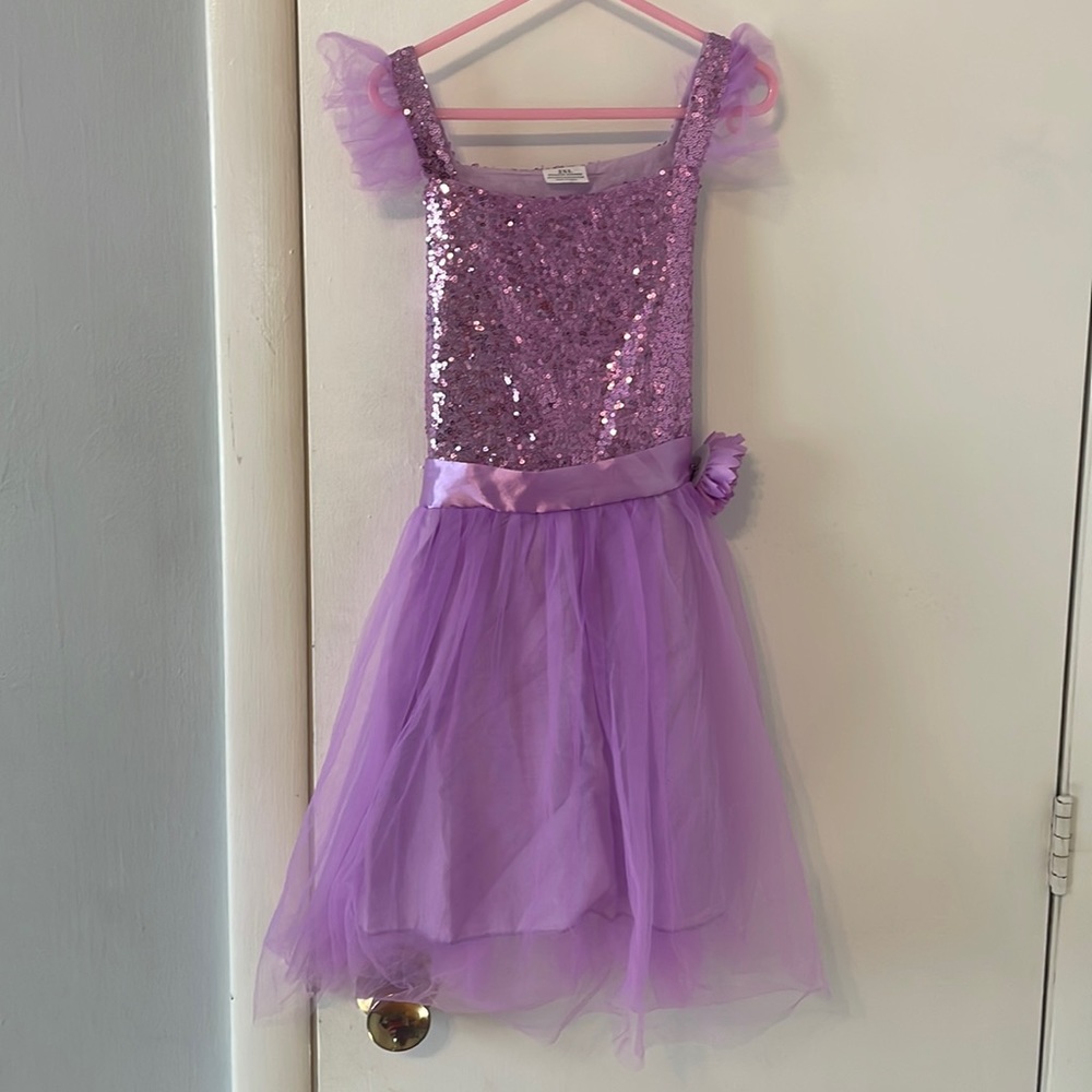 girls dress